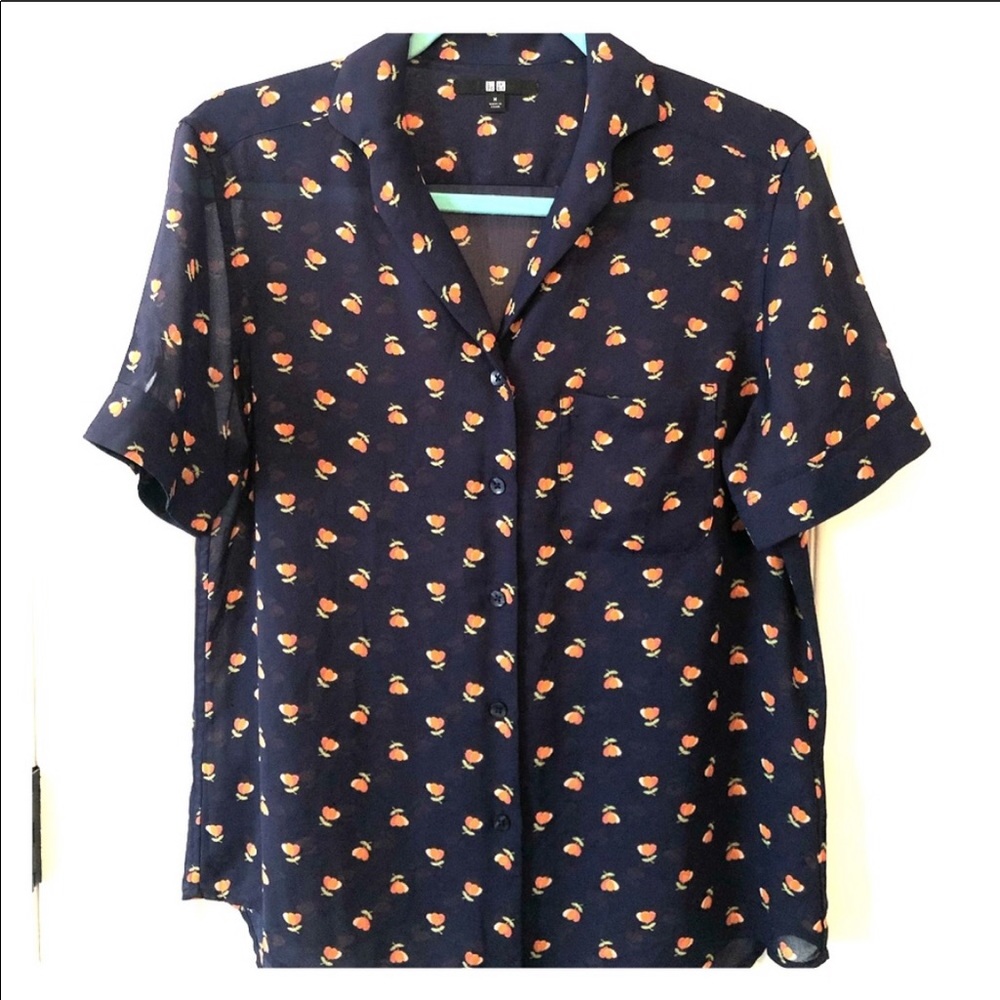 Cute Uniqlo Button Up Blouse